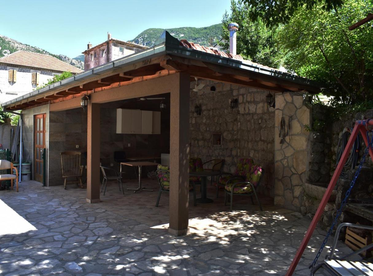 Apartments Montenegro Risan Cuckovic Bagian luar foto