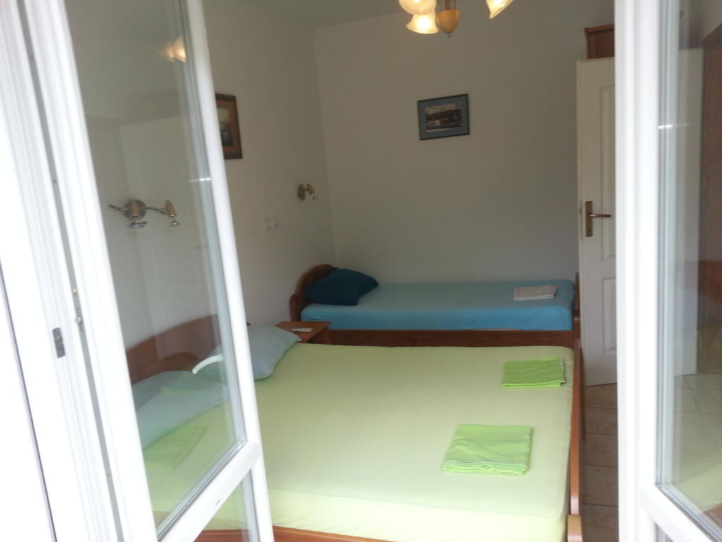 Apartments Montenegro Risan Cuckovic Bagian luar foto