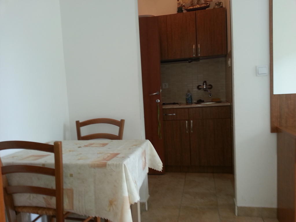 Apartments Montenegro Risan Cuckovic Ruang foto