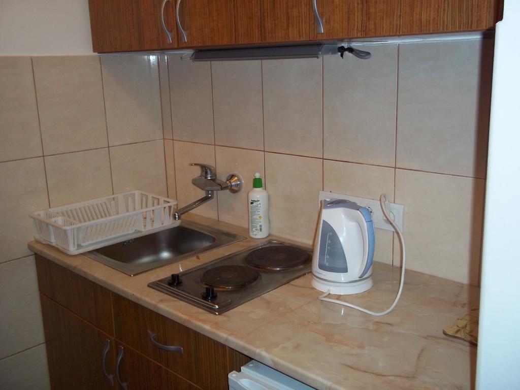 Apartments Montenegro Risan Cuckovic Ruang foto