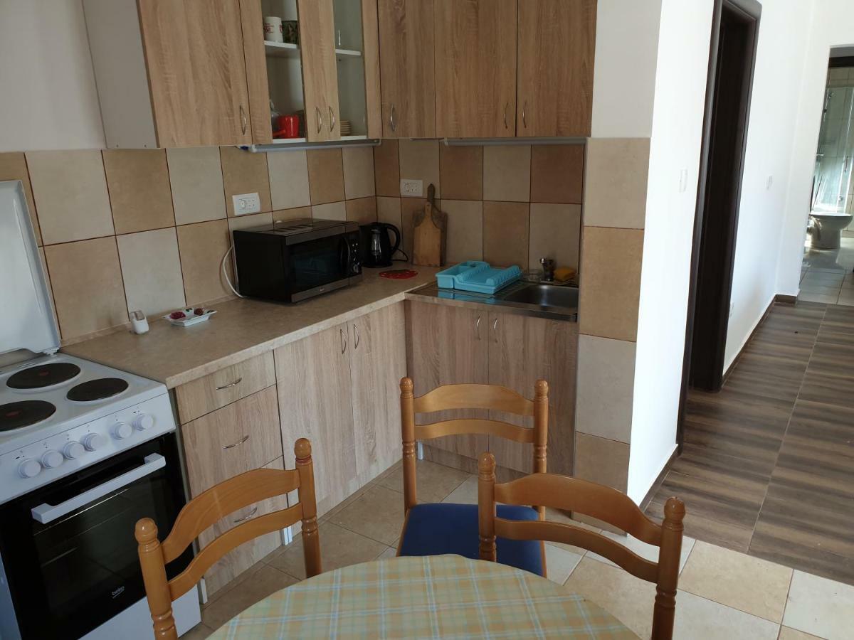 Apartments Montenegro Risan Cuckovic Bagian luar foto