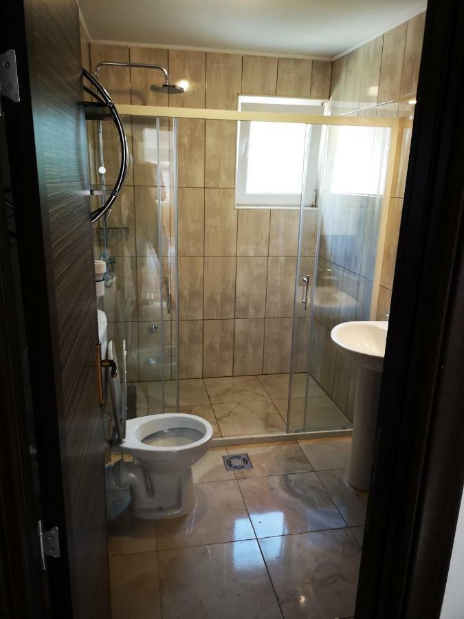 Apartments Montenegro Risan Cuckovic Bagian luar foto