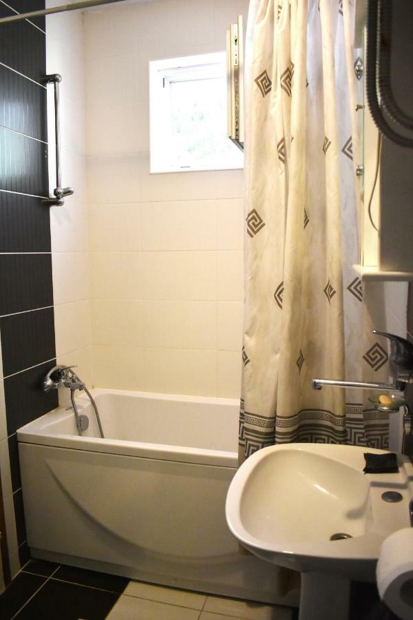 Apartments Montenegro Risan Cuckovic Bagian luar foto