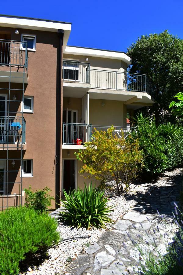 Apartments Montenegro Risan Cuckovic Bagian luar foto
